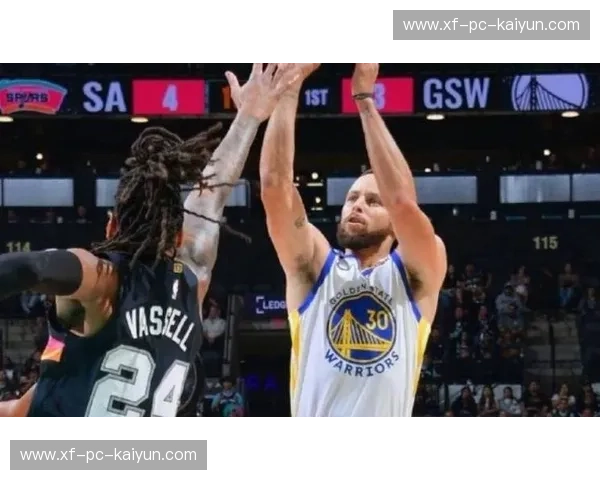 巅峰传承与雷霆风暴：当库里遇上亚历山大，这场NBA新旧势力的顶级博弈谁能封神？